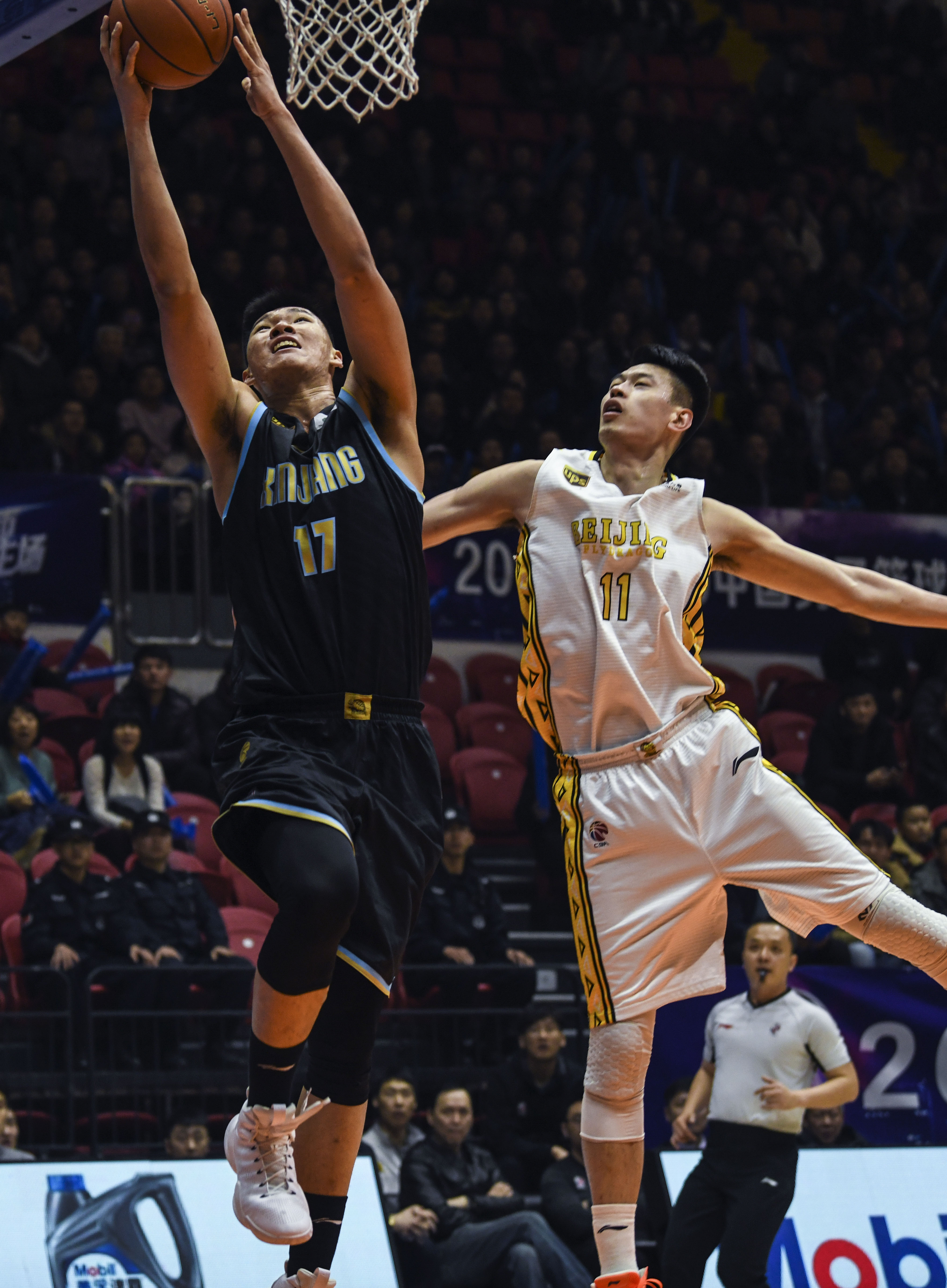 赛后记者提 赛后记者提