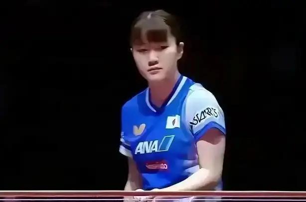 的年轻前锋 的年轻前锋