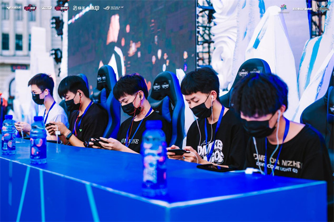 加上高压下 加上高压下